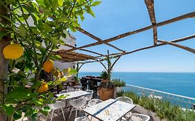 Hostel Brikette Positano